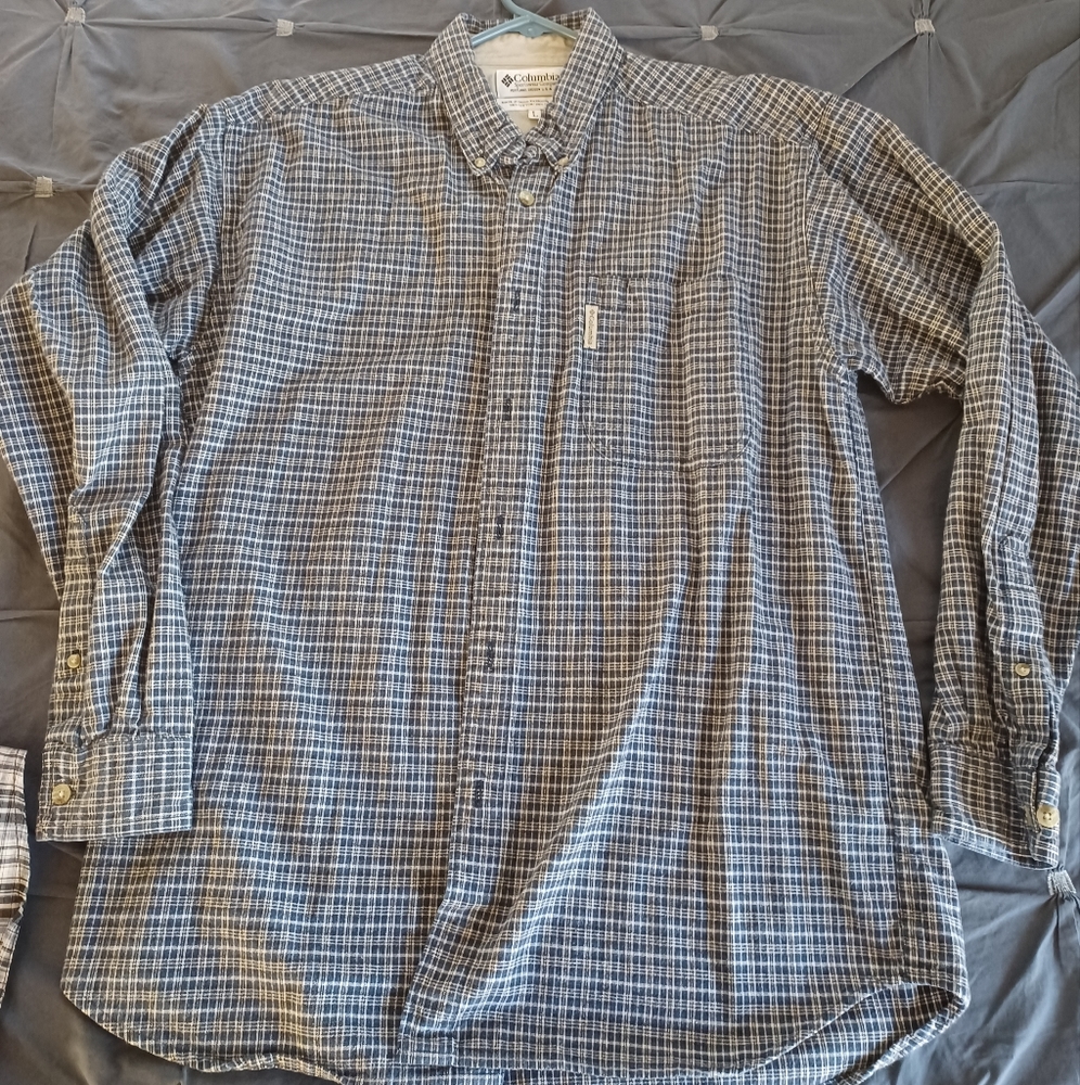 Columbia brand men's button down shirt.